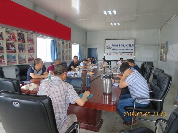 袁斌率隊到金堂盤龍寺攔河閘項目部開展內部審核工作