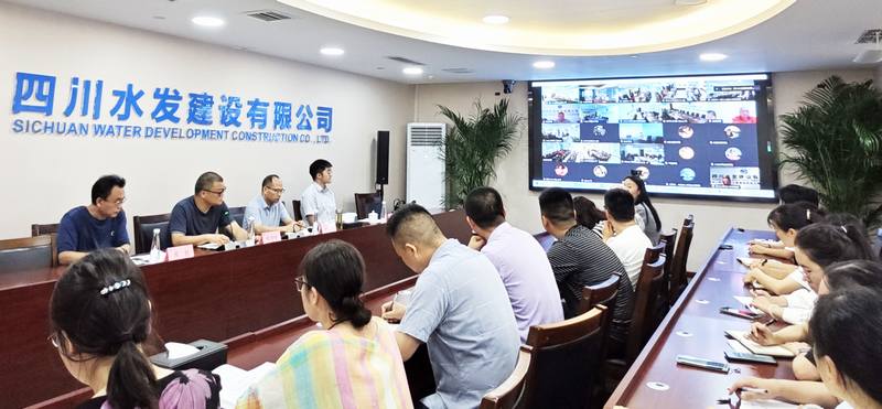 強(qiáng)化安全教育培訓(xùn)，提高風(fēng)險(xiǎn)管控水平